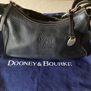 Dooney Med black leather purse